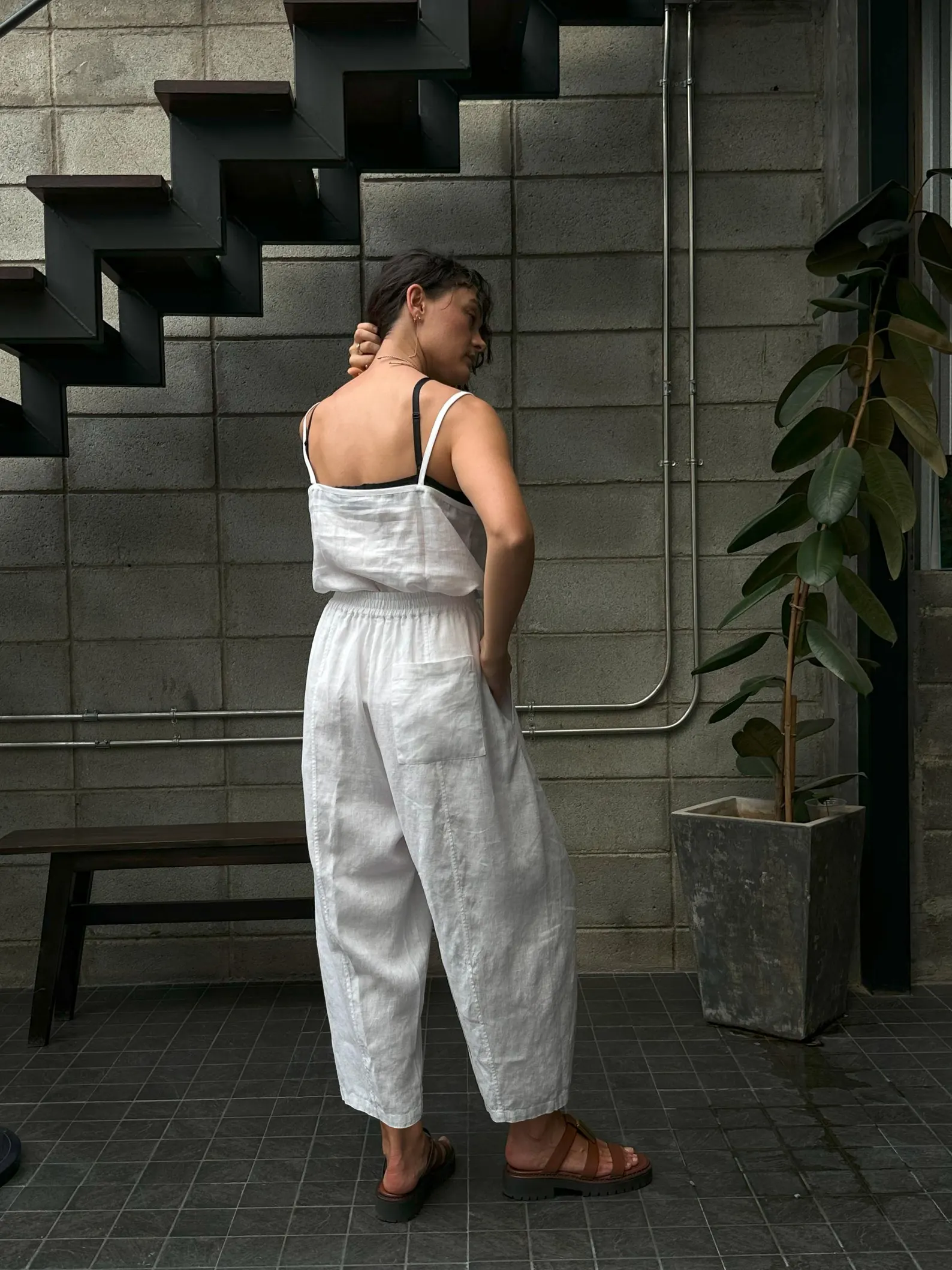 COCOS heavyweight linen barrel pants